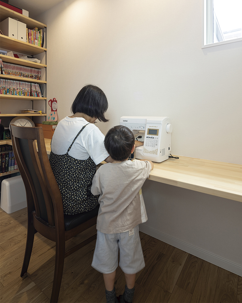 快適な生活動線とW(ダブル)書斎が、充実したおうち時間をつくるガレージハウス