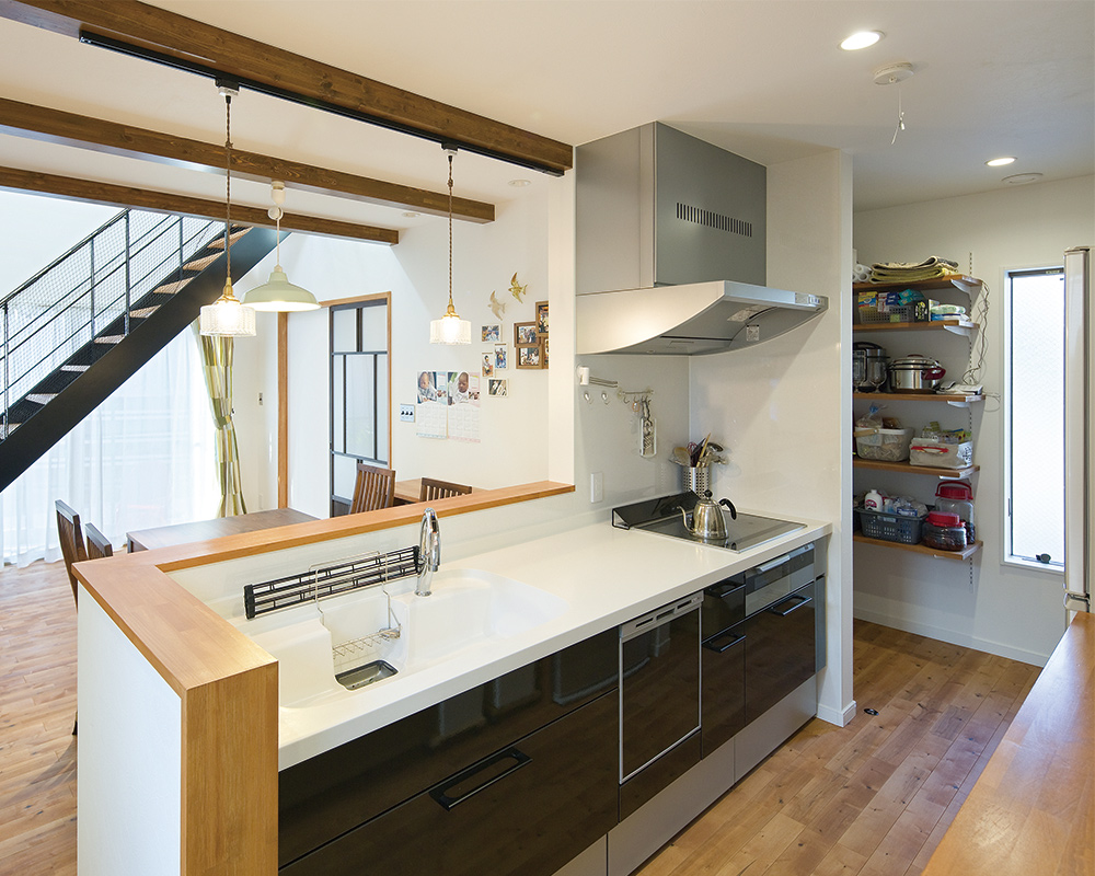 開放感が心くすぐる理想凝縮した家