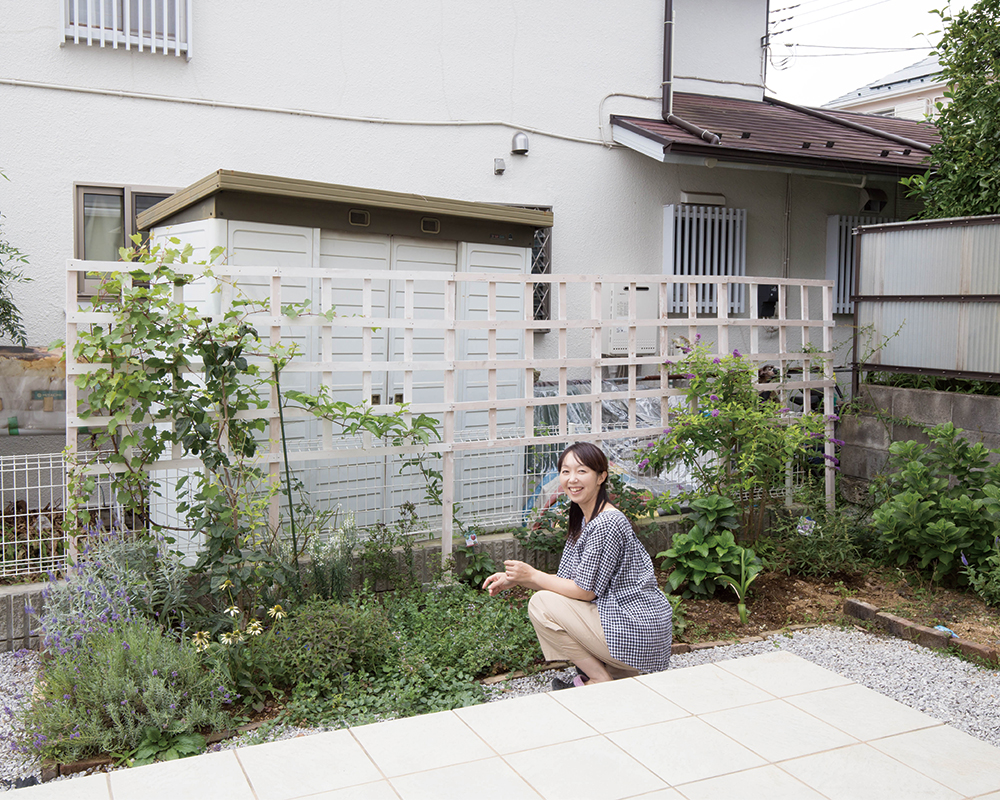 光と木の香り感じる心地良い生活動線の家